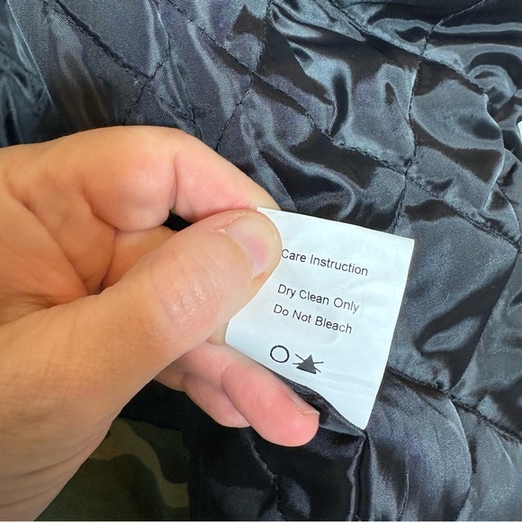 NWT EPTM Camouflage Hooded Jacket Men's Size Small - Picture 7 of 7